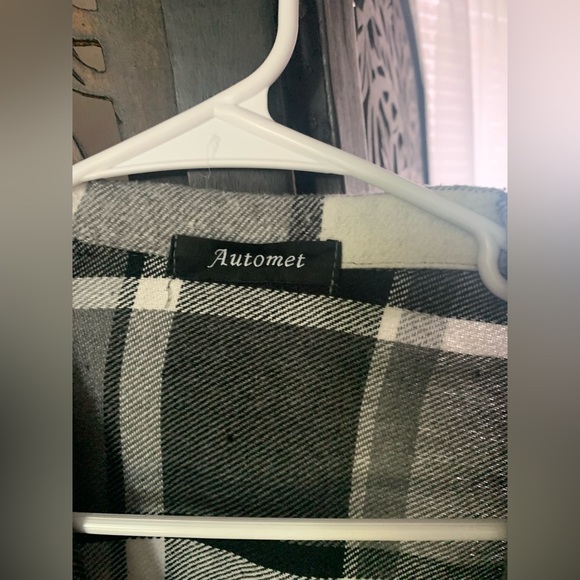 Plaid over shirt - Picture 2 of 4